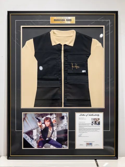 服装纪念框 · 正面构图 · 完整作品